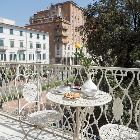 Residenza Viani Guest House Специя Екстериор снимка