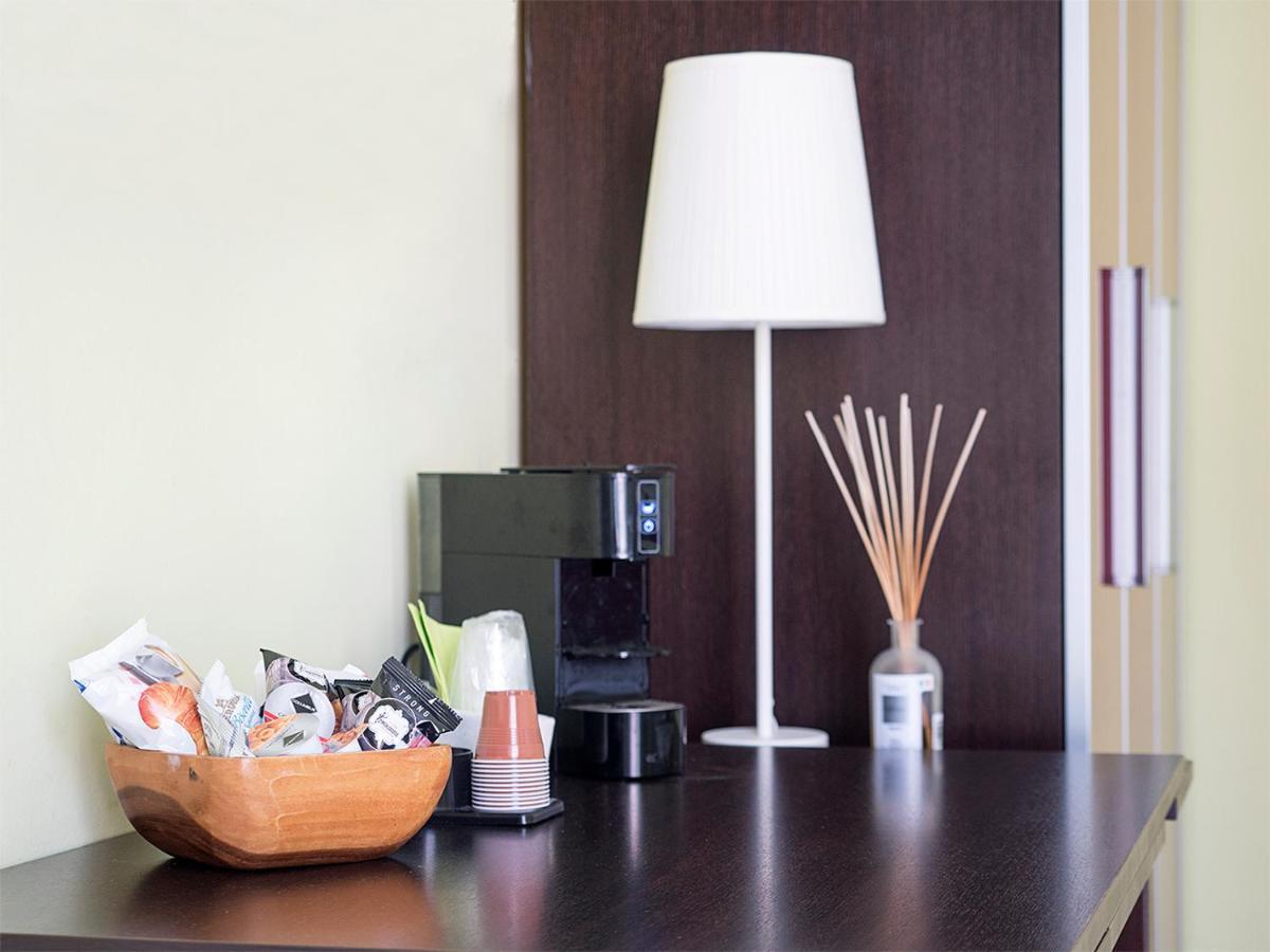 Residenza Viani Guest House Специя Стая снимка